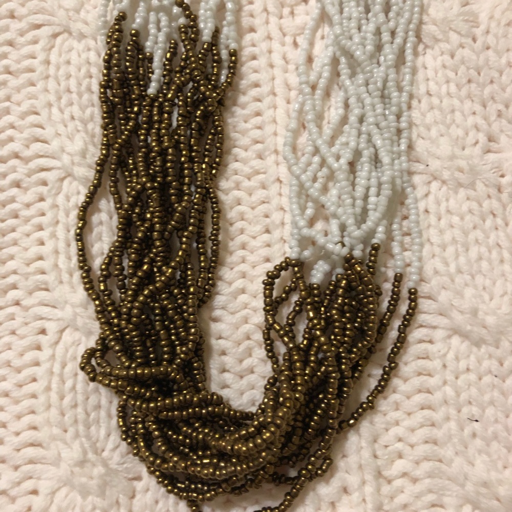 Bronze & white seed bead necklace - Picture 3 of 3